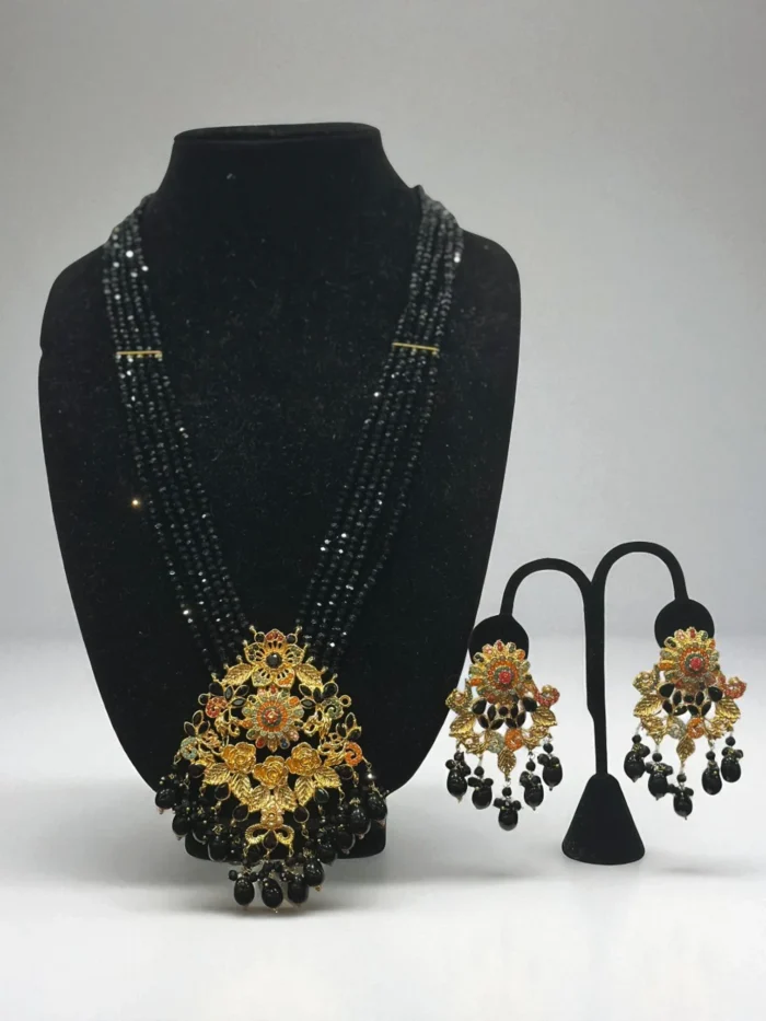 Gold Plated Black Bead Nortan Mala Set