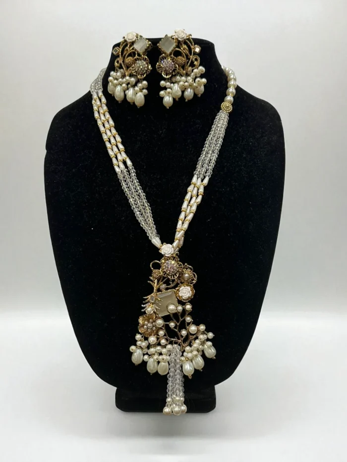Shell White Pearl & 3D Turkish Style Pendant Mala