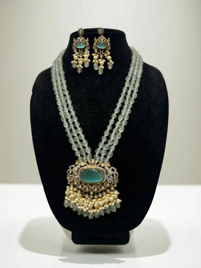 Antique Polish Kundan & Mint Beaded Necklace Set