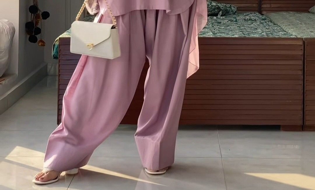 Pakistani Farshi Shalwar is Back in Fashion